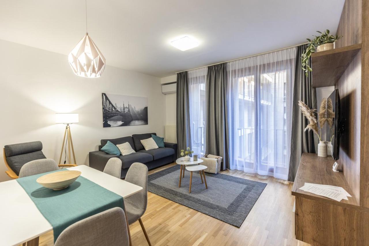 Pleasure Place Apartment Budapeşte Dış mekan fotoğraf